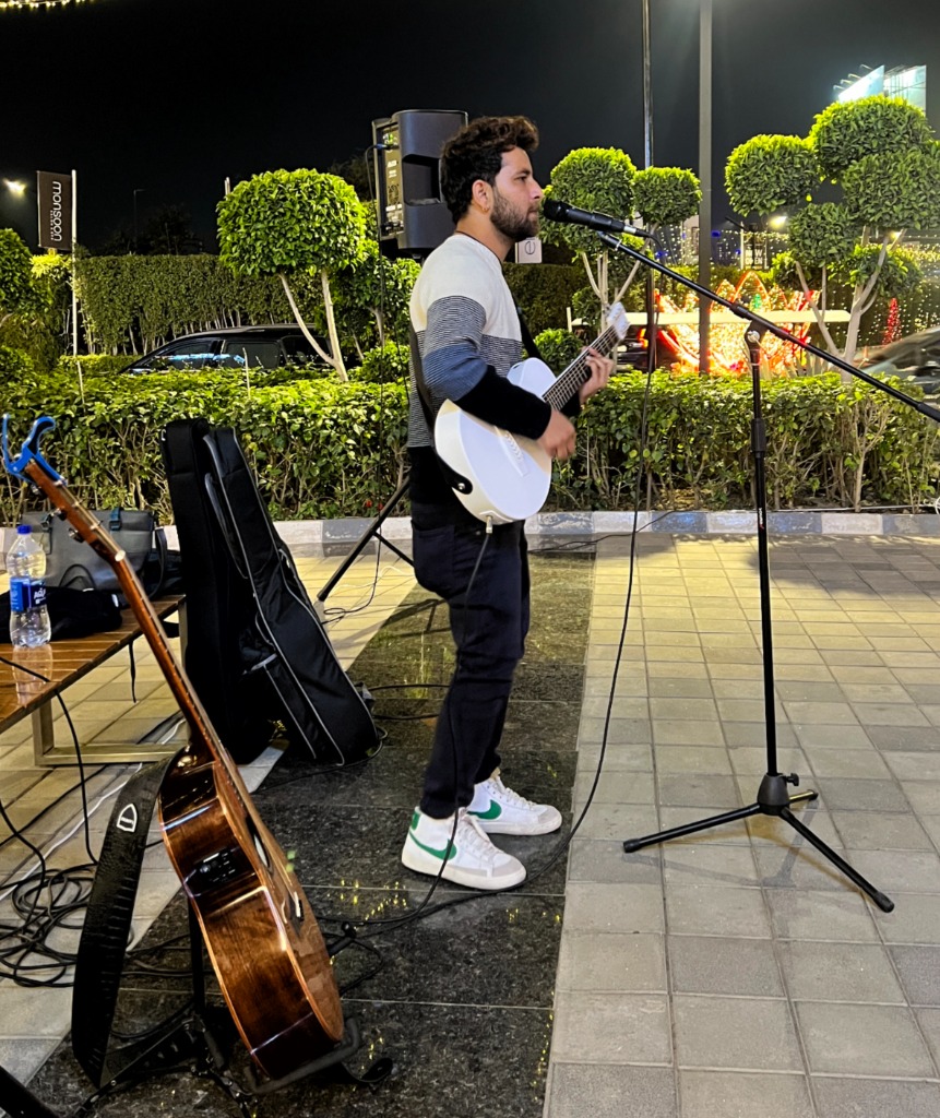 Solo Singer